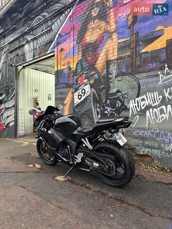 Спортбайк Honda CBR 600RR 2017 в Києві