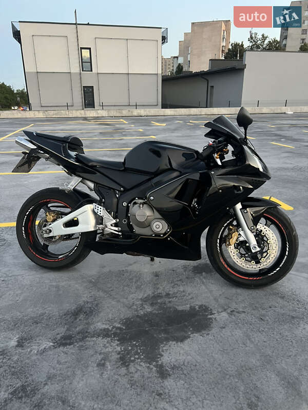 Спортбайк Honda CBR 600RR 2006 в Тернополі