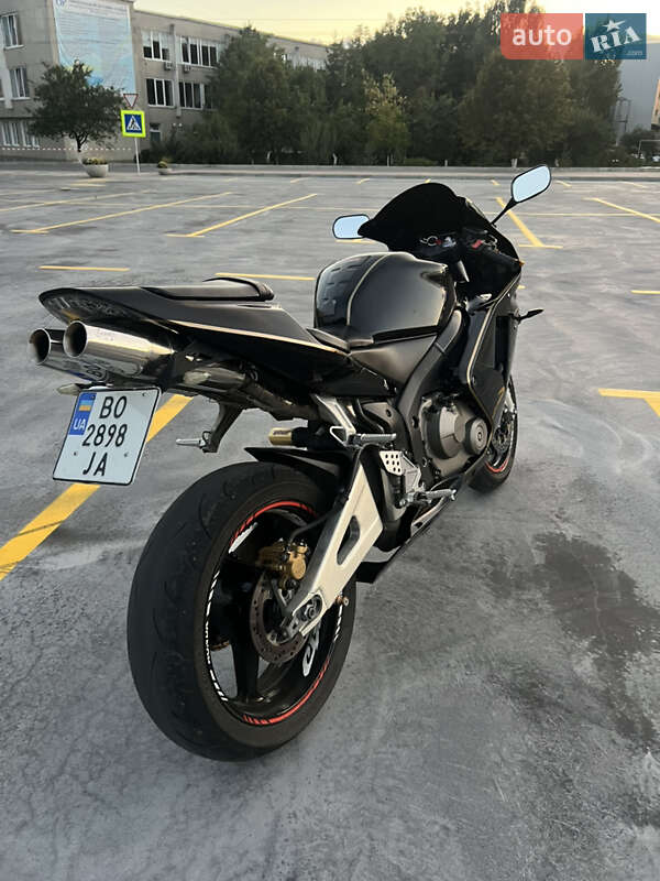 Спортбайк Honda CBR 600RR 2006 в Тернополі
