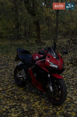 Мотоцикл Спорт-туризм Honda CBR 600RR 2004 в Братском