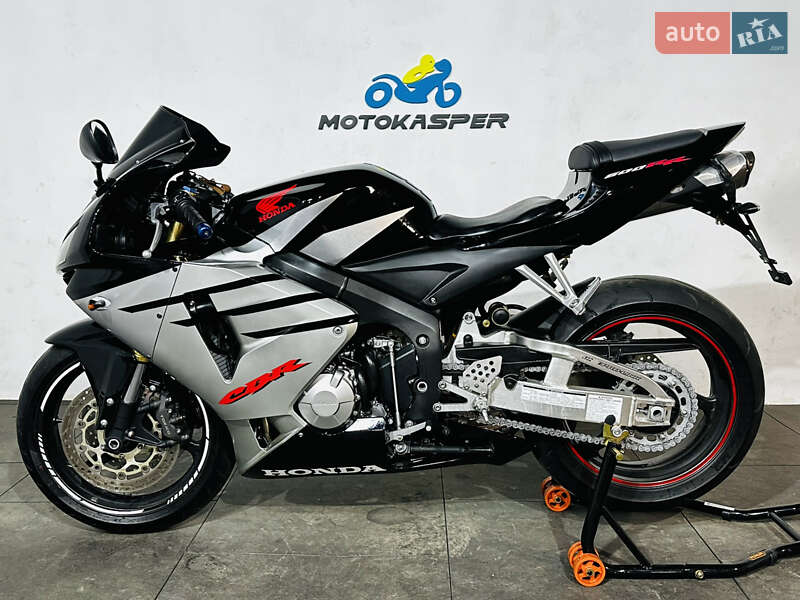Honda CBR 600RR 2006