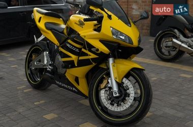 Спортбайк Honda CBR 600RR 2004 в Виннице