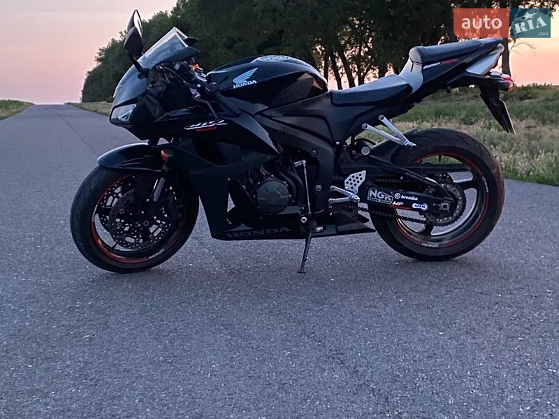 Honda CBR 600RR 2007 VIN JH2PC40A68M103263 фото оголошення 3 з 38