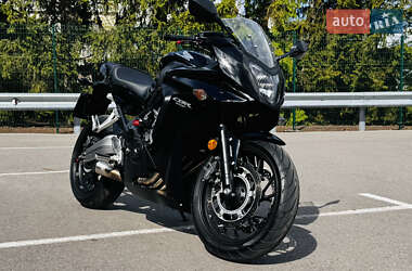 Мотоцикл Спорт-туризм Honda CBR 650F 2015 в 