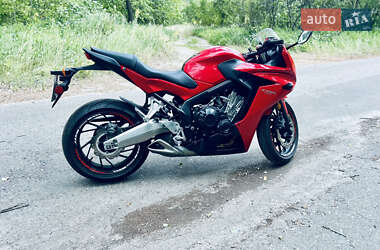 Мотоцикл Спорт-туризм Honda CBR 650F 2014 в 