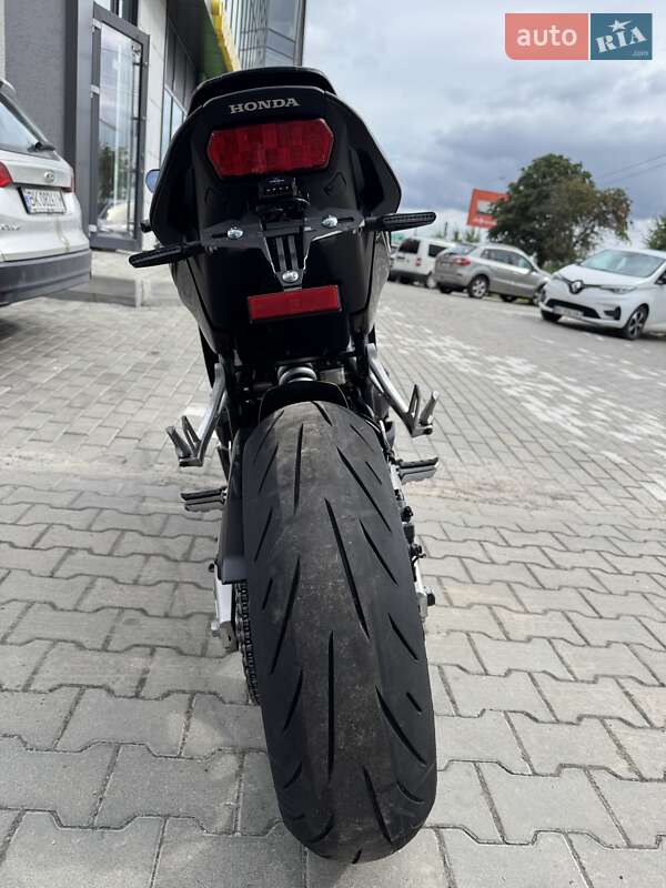 Мотоцикл Спорт-туризм Honda CBR 650F 2014 в Ровно