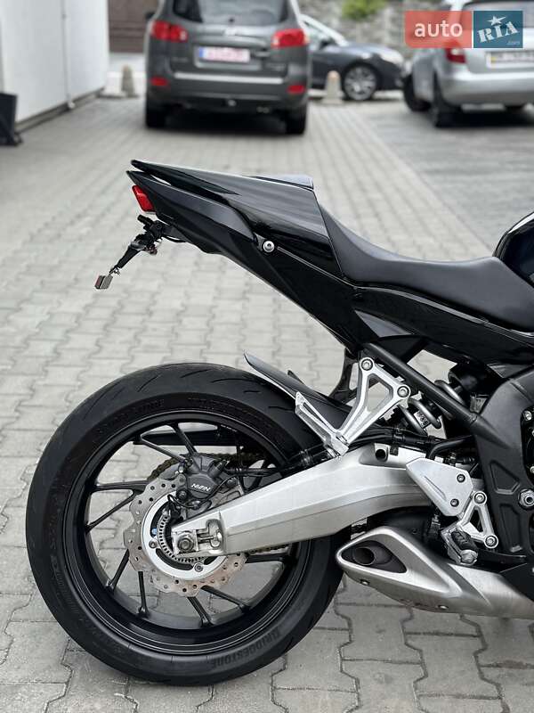 Мотоцикл Спорт-туризм Honda CBR 650F 2014 в Ровно