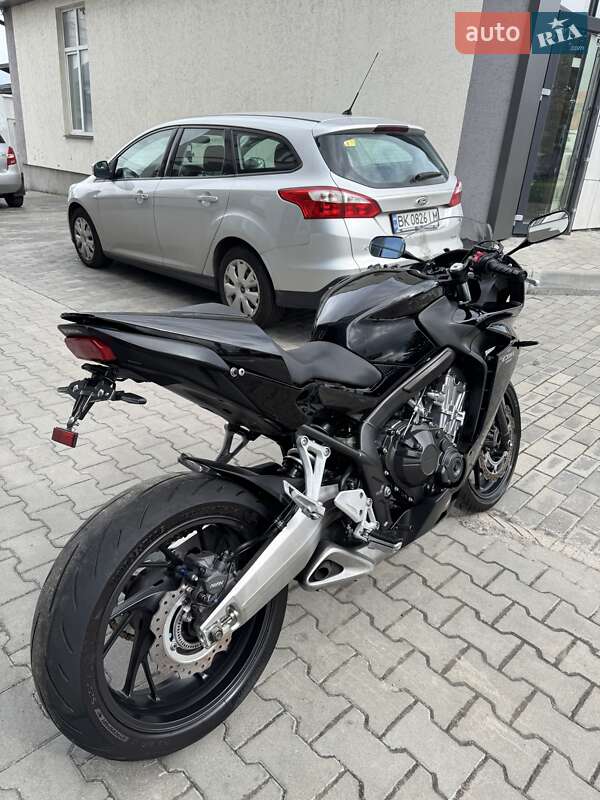 Мотоцикл Спорт-туризм Honda CBR 650F 2014 в Ровно