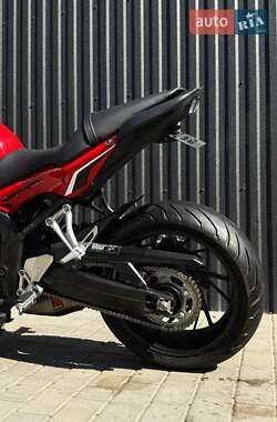 Мотоцикл Спорт-туризм Honda CBR 650F 2018 в 