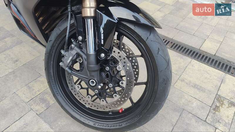 Спортбайк Honda CBR 650R 2021 в Тернополе фото 18 Спортбайк Honda CBR 650R 2021 в Тернополе