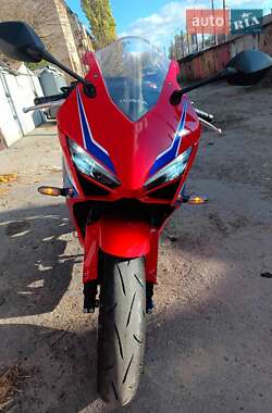 Спортбайк Honda CBR 650R 2024 в Полтаве