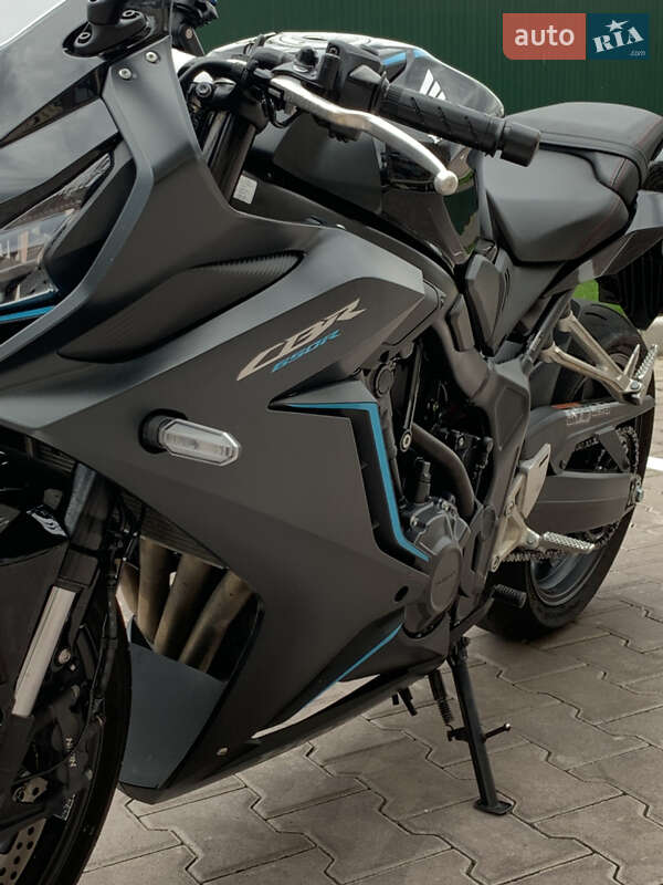 Спортбайк Honda CBR 650R 2023 в Софиевской Борщаговке