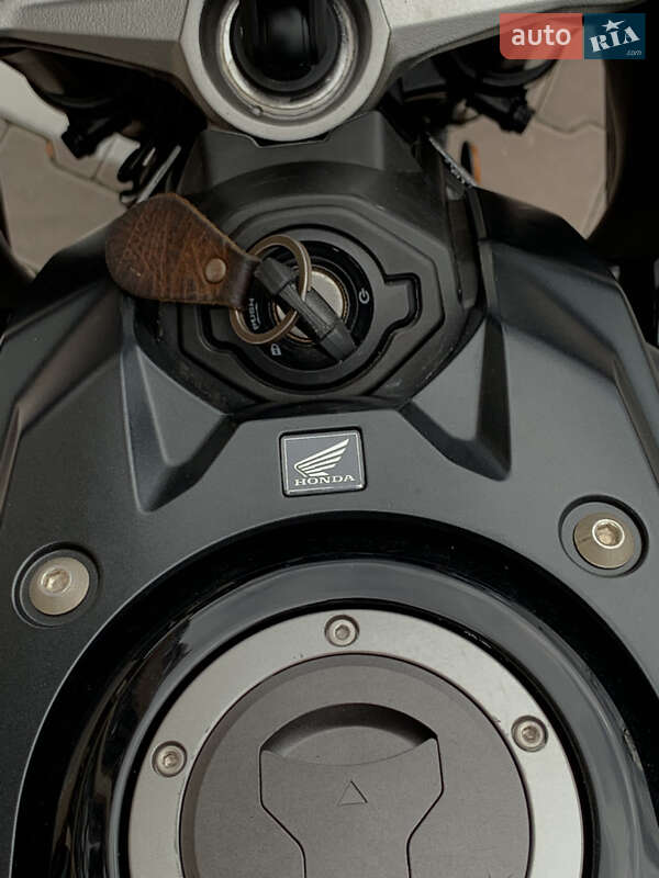 Спортбайк Honda CBR 650R 2023 в Софиевской Борщаговке