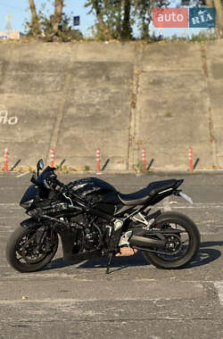 Спортбайк Honda CBR 650R 2024 в 