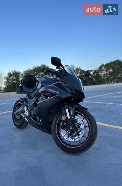 Спортбайк Honda CBR 650R 2024 в Зборові