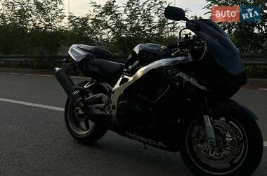 Спортбайк Honda CBR 929RR 2000 в Хмельницком