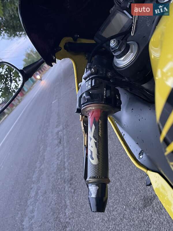 Спортбайк Honda CBR 929RR 2001 в Жмеринке фото 14 Спортбайк Honda CBR 929RR 2001 в Жмеринке