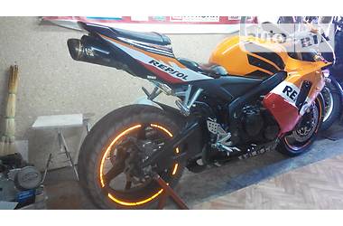 Спортбайк Honda CBR 2006 в Бердянске