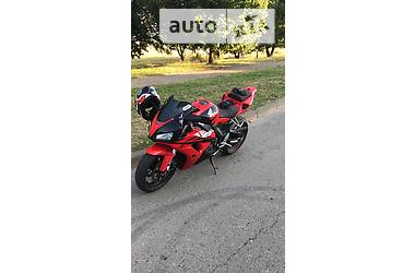 Спортбайк Honda CBR 2006 в Сумах