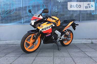 Мотоцикли Honda CBR 2013 в Харкові