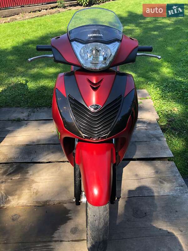 Макси-скутер Honda CHS 125 2012 в Коломые
