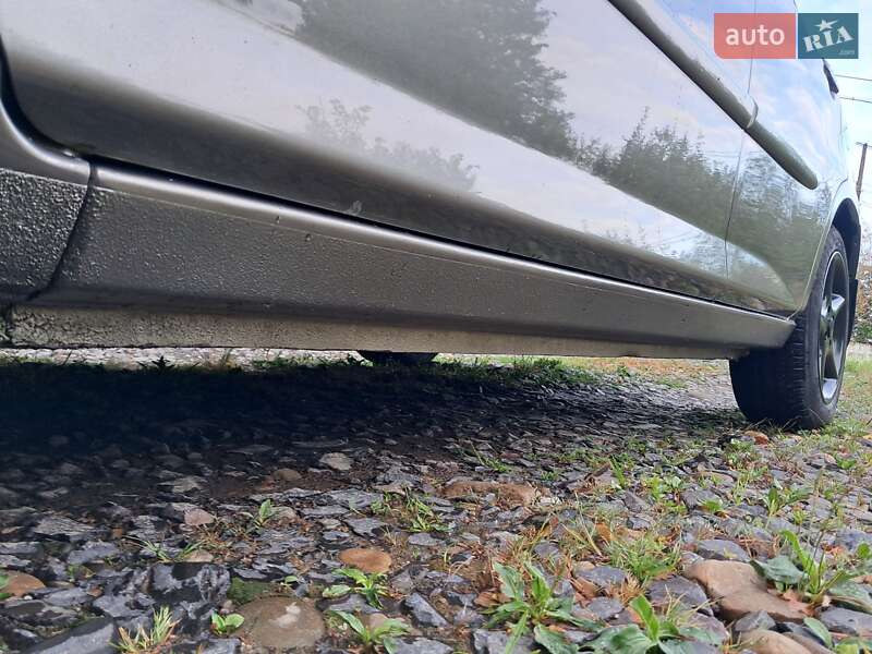 Седан Honda City 2006 в Долині