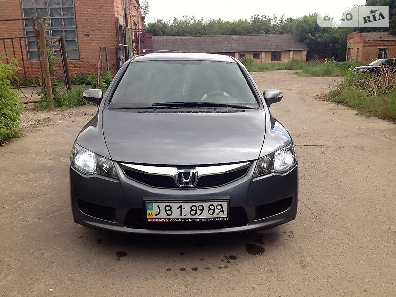 Honda Civic 2010 года