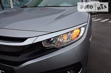 Седан Honda Civic 2018 в Ровно