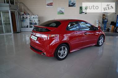 Хэтчбек Honda Civic 2010 в Одессе