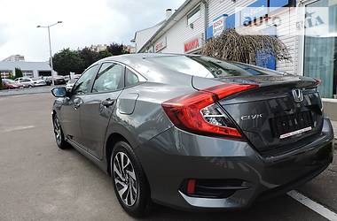 Седан Honda Civic 2018 в Ровно