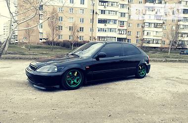 Хетчбек Honda Civic 1998 в 