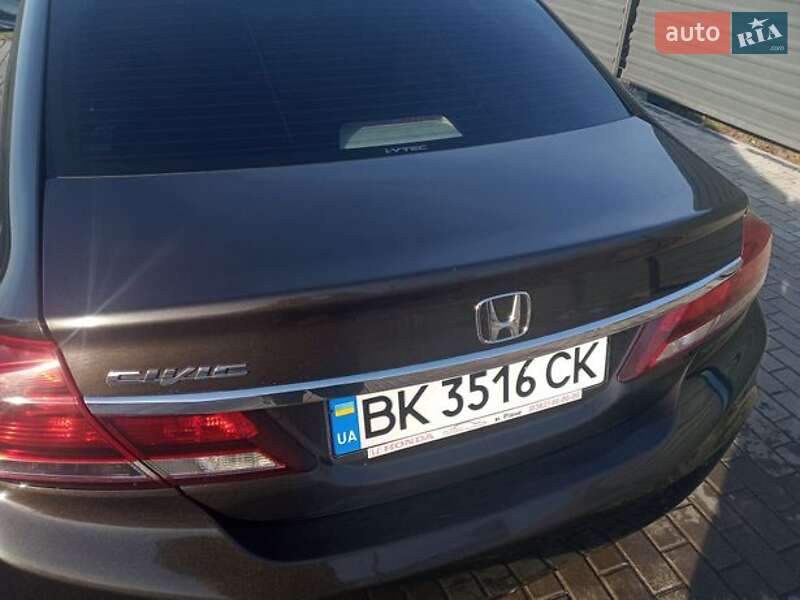 Седан Honda Civic 2013 в Радивилове