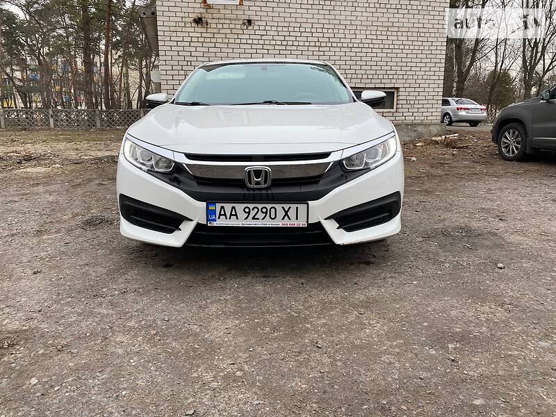 Седан Honda Civic 2016 в Киеве