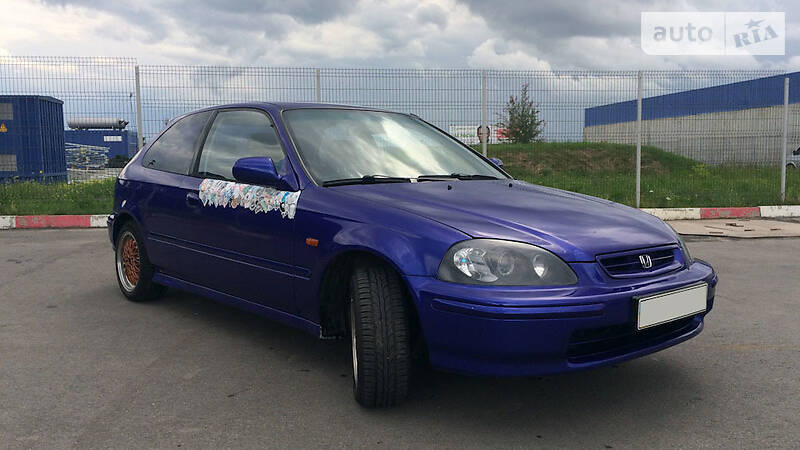 Хэтчбек Honda Civic 1998 в Виннице
