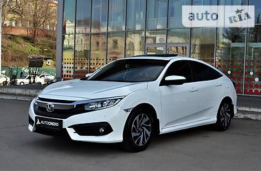Седан Honda Civic 2017 в 
