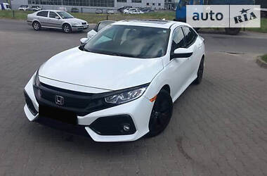 Хетчбек Honda Civic 2018 в 