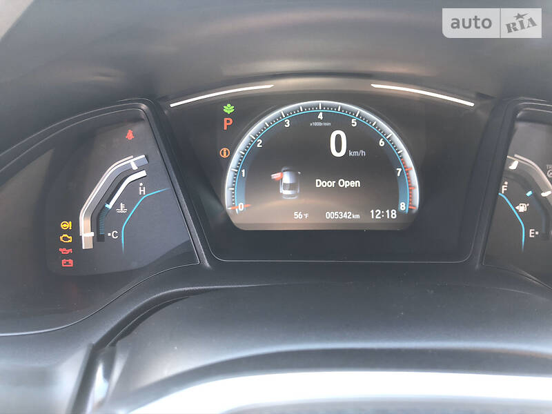 Хетчбек Honda Civic 2019 в Києві фото 6 Хетчбек Honda Civic 2019 в Києві