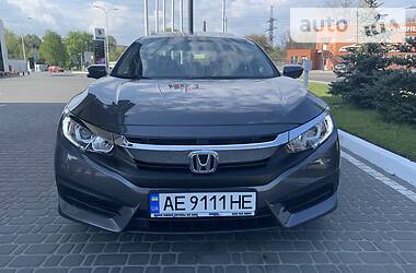 Седан Honda Civic 2016 в 