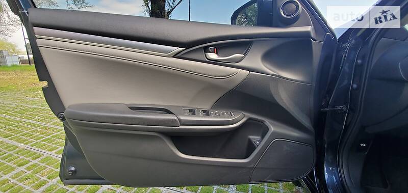 Седан Honda Civic 2016 в Києві