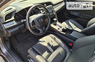 Седан Honda Civic 2016 в 