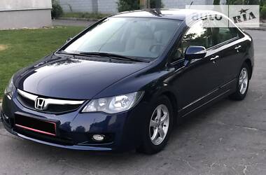 Седан Honda Civic 2010 в Днепре