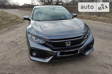 Хэтчбек Honda Civic 2017 в Мелитополе