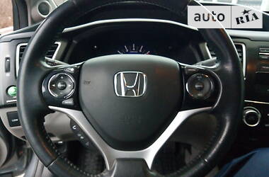 Седан Honda Civic 2013 в Днепре