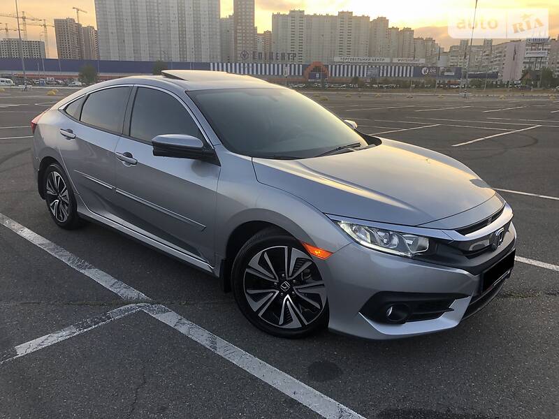 Седан Honda Civic 2017 в Киеве