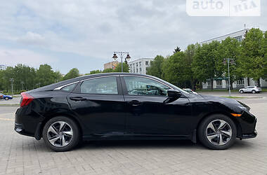 Седан Honda Civic 2019 в Ровно