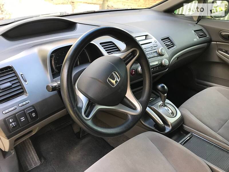 Седан Honda Civic 2008 в Виннице
