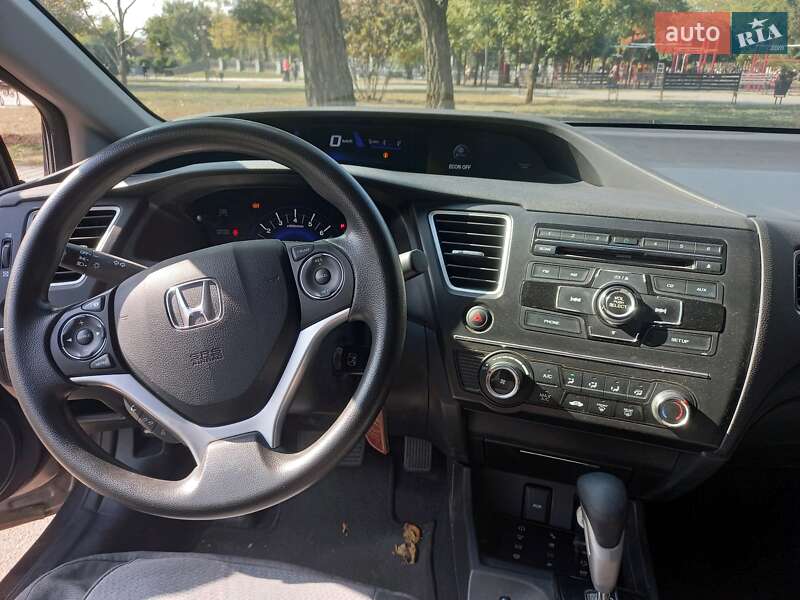 Седан Honda Civic 2015 в Николаеве