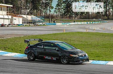 Купе Honda Civic 2006 в Киеве