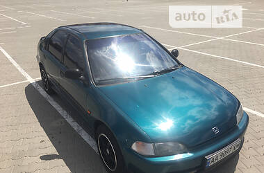 Седан Honda Civic 1994 в Києві