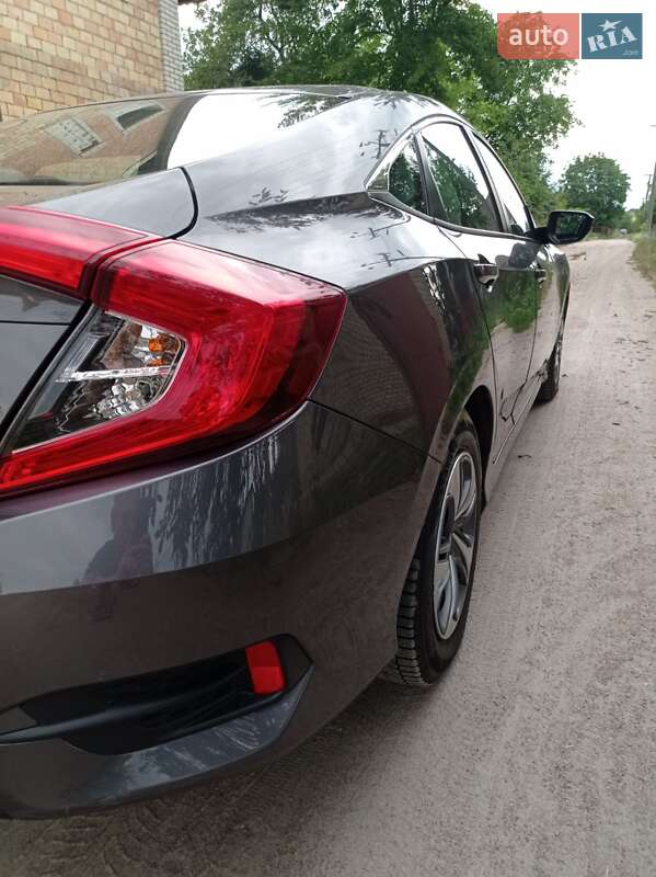 Седан Honda Civic 2019 в Фастове